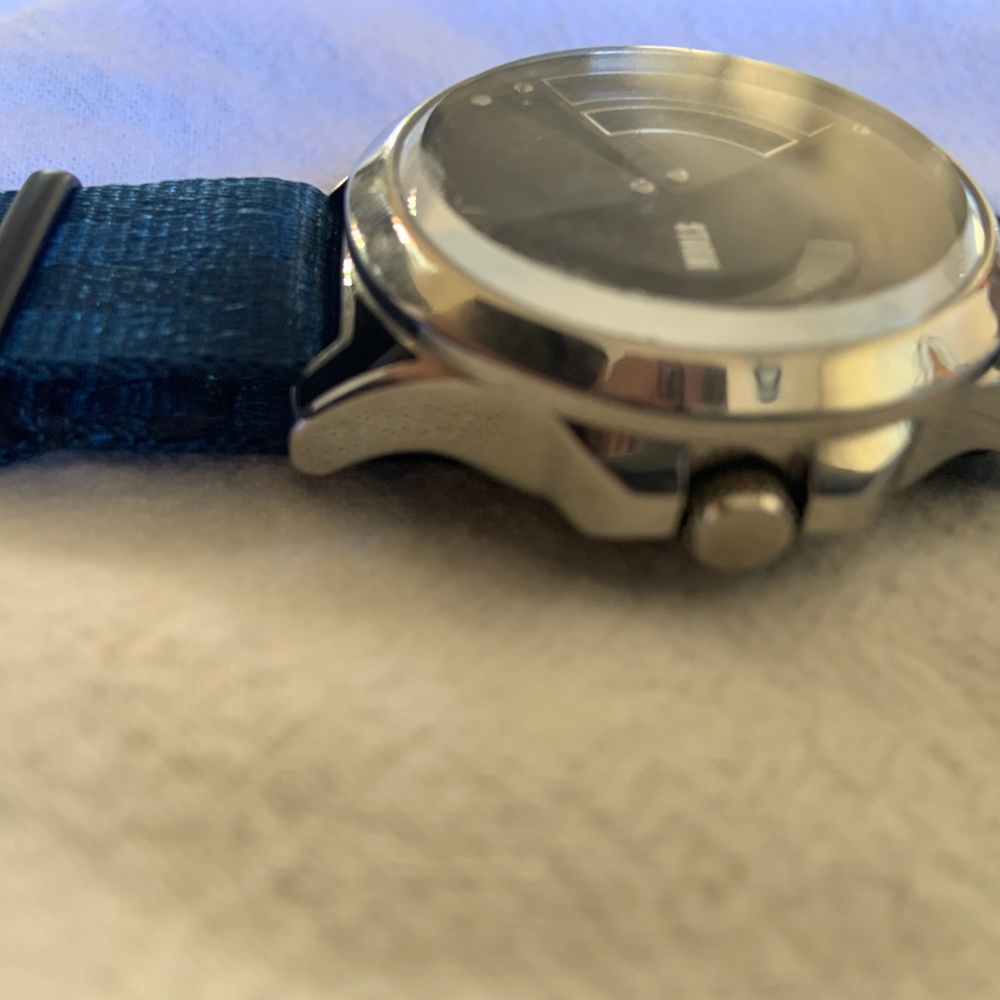 * RARE * Storm of London - Nirvana Watch - Picture 6 of 6